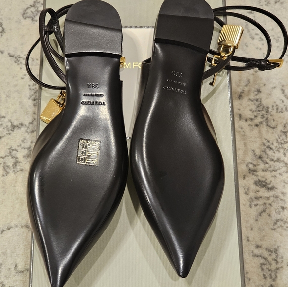New Tom Ford Black Leather Ballerina Flat In Size 39.5 - Picture 5 of 6